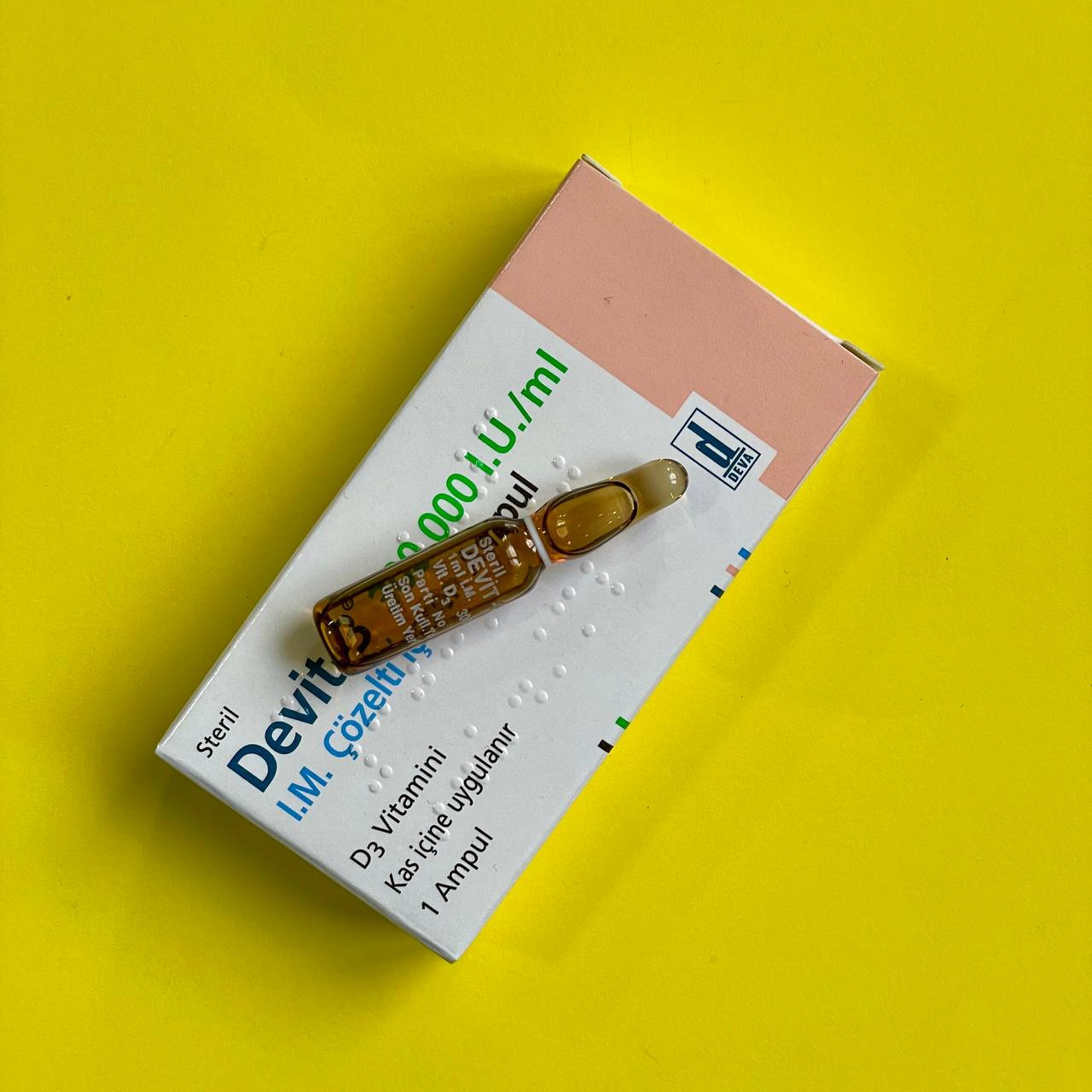 Devit-3 300,000 IU I.M. Ampoule Devit-3 300,000 IU I.M. Ampoule - Image 1